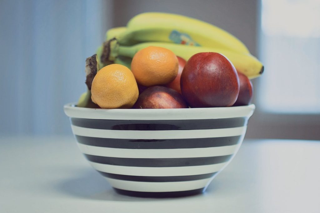 fruits in bowl